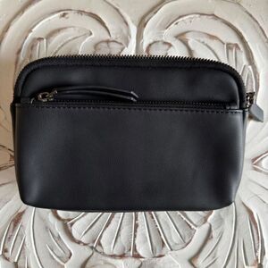 Bveyzi black faux leather multi pocket belt bag
